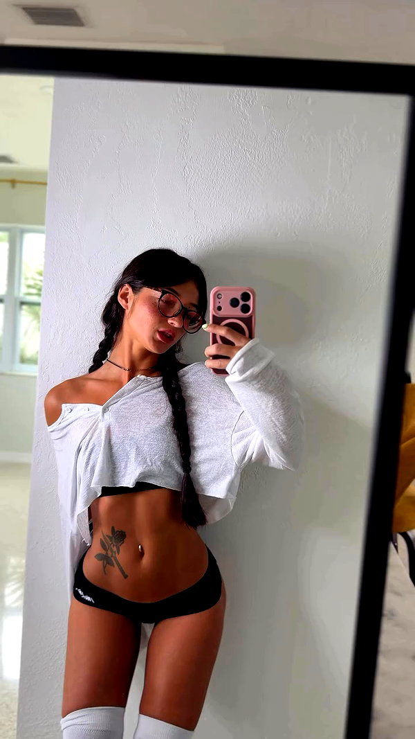 daniellebarnaa archive video preview