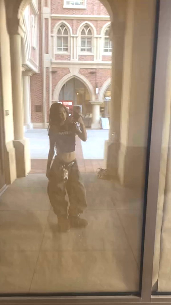 famous_wu24 archive video preview