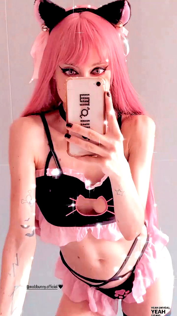 roxiechelon2 archive video preview