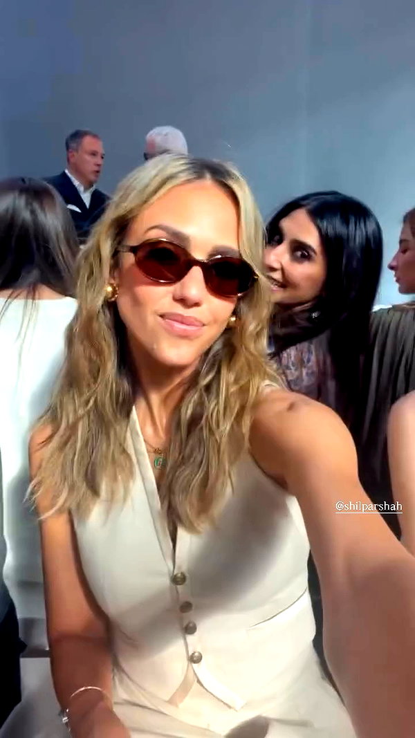 jessicaalba archive video preview