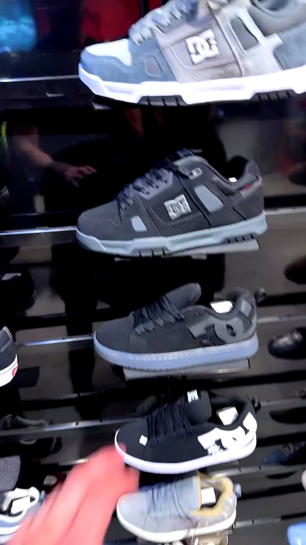 yannaidebeer archive video preview