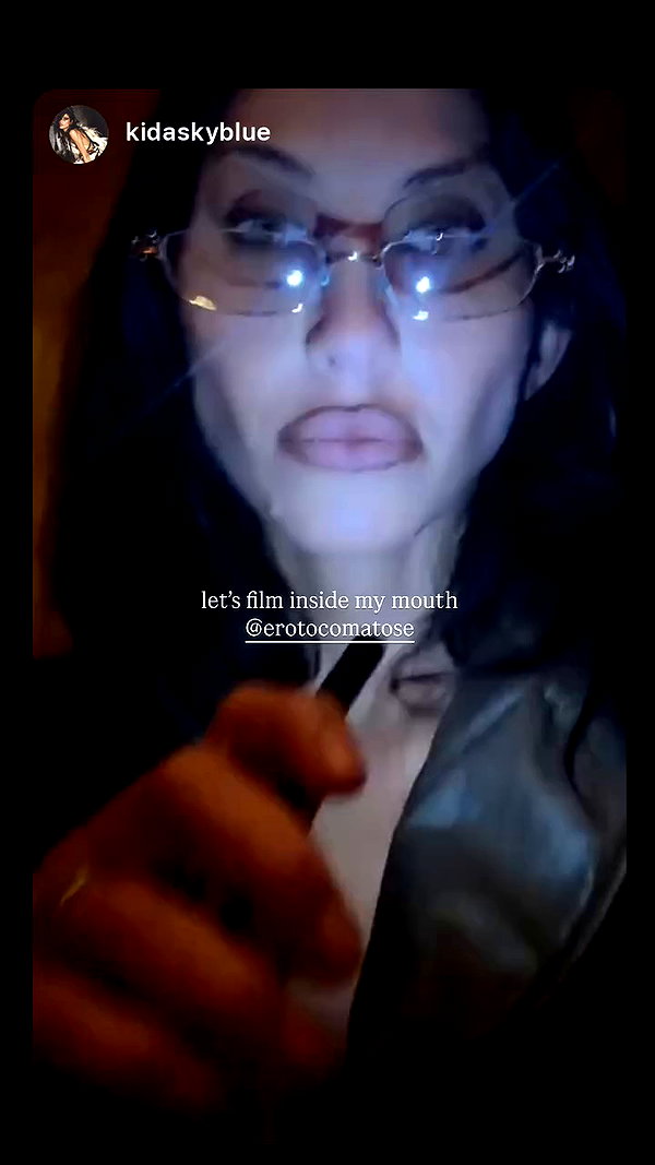 erotocomatose archive video preview