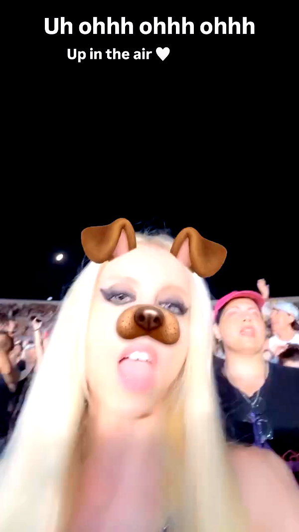 roxiechelon2 archive video preview