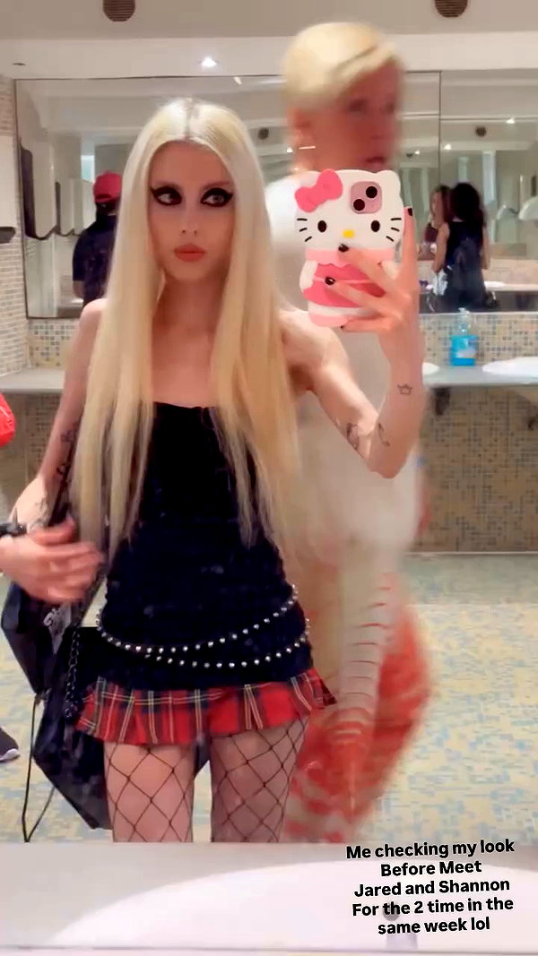 roxiechelon2 archive video preview