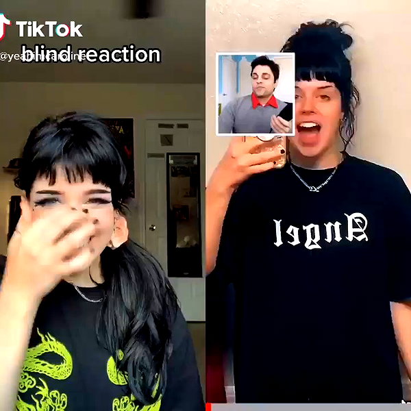 yeahimcaroline archive video preview