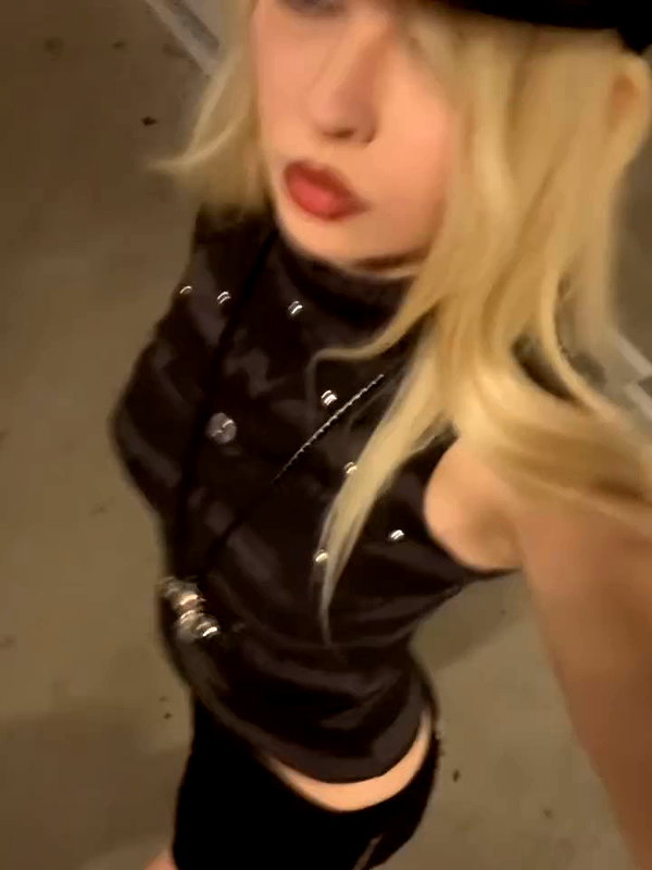 amellliiaa archive video preview