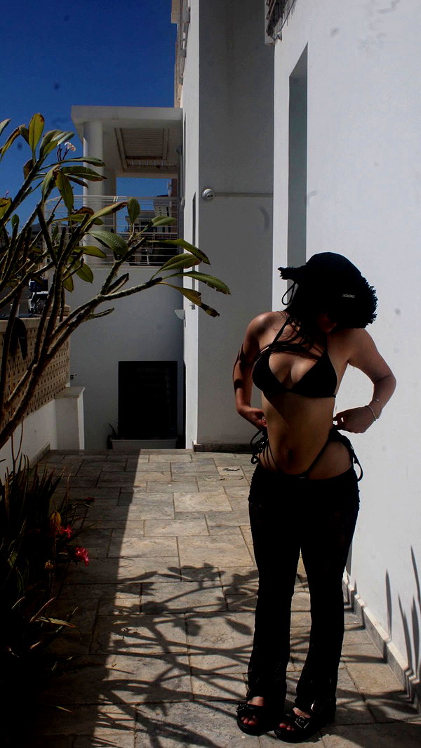 lia.lindner archive video preview