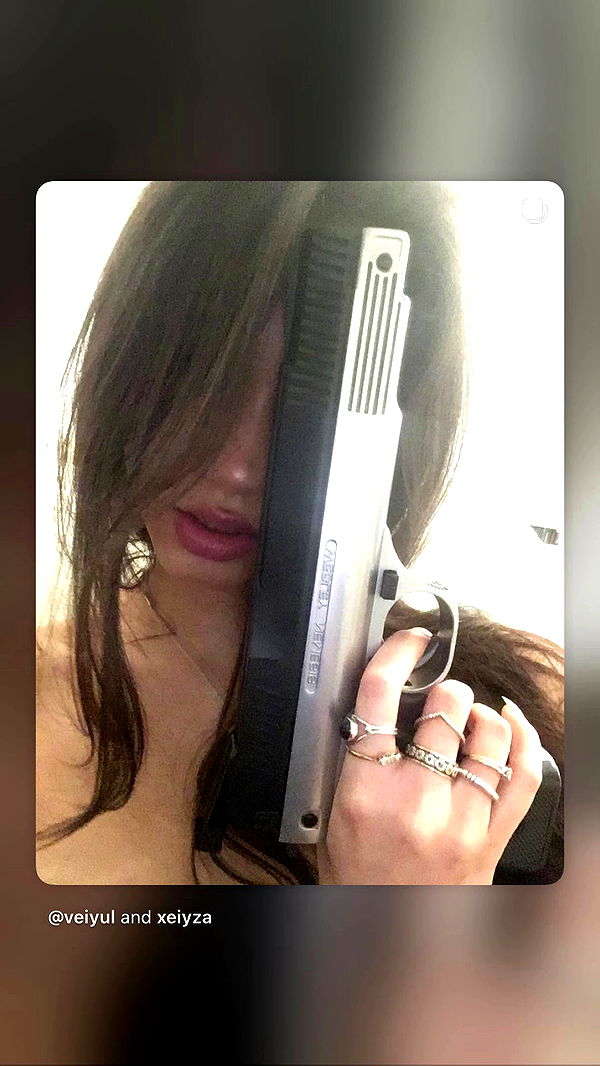 xeiyza archive video preview