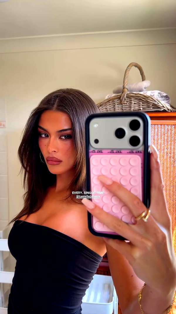 oliviaphillipps archive video preview