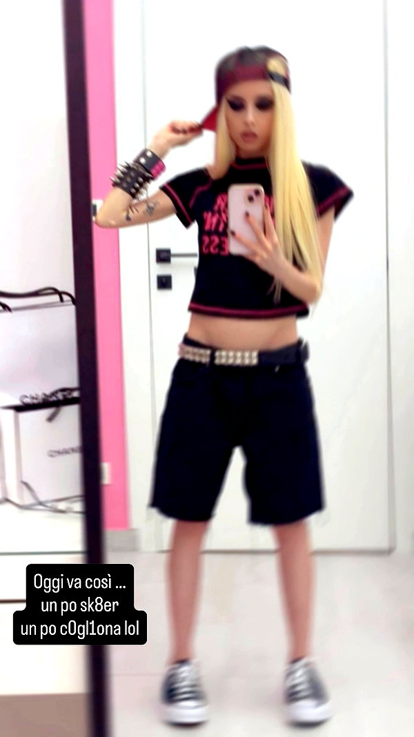 roxiechelon2 archive video preview