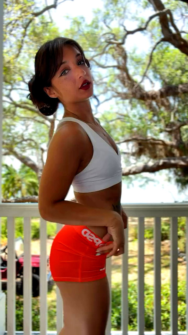 daniellebarnaa archive video preview