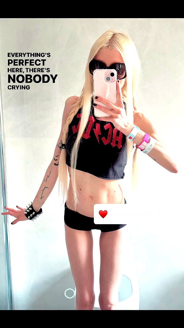 roxiechelon2 archive video preview
