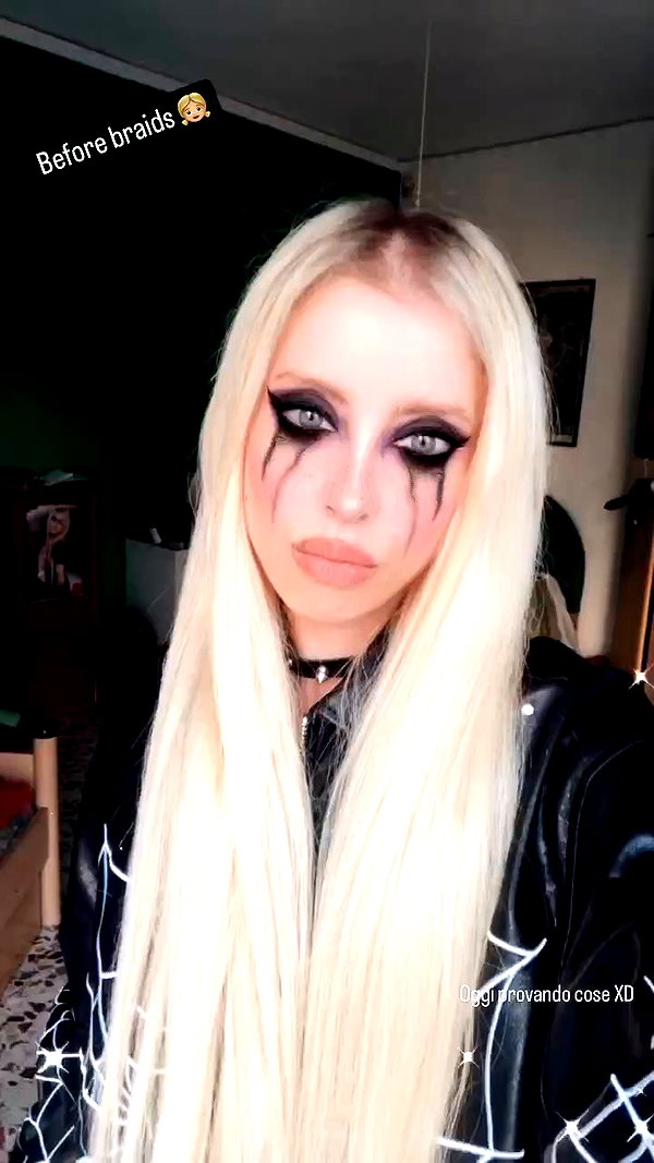 roxiechelon2 archive video preview