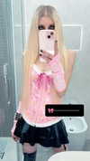 roxiechelon2 Altpins Profile Picture