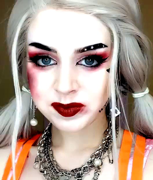 yeahimcaroline archive video preview