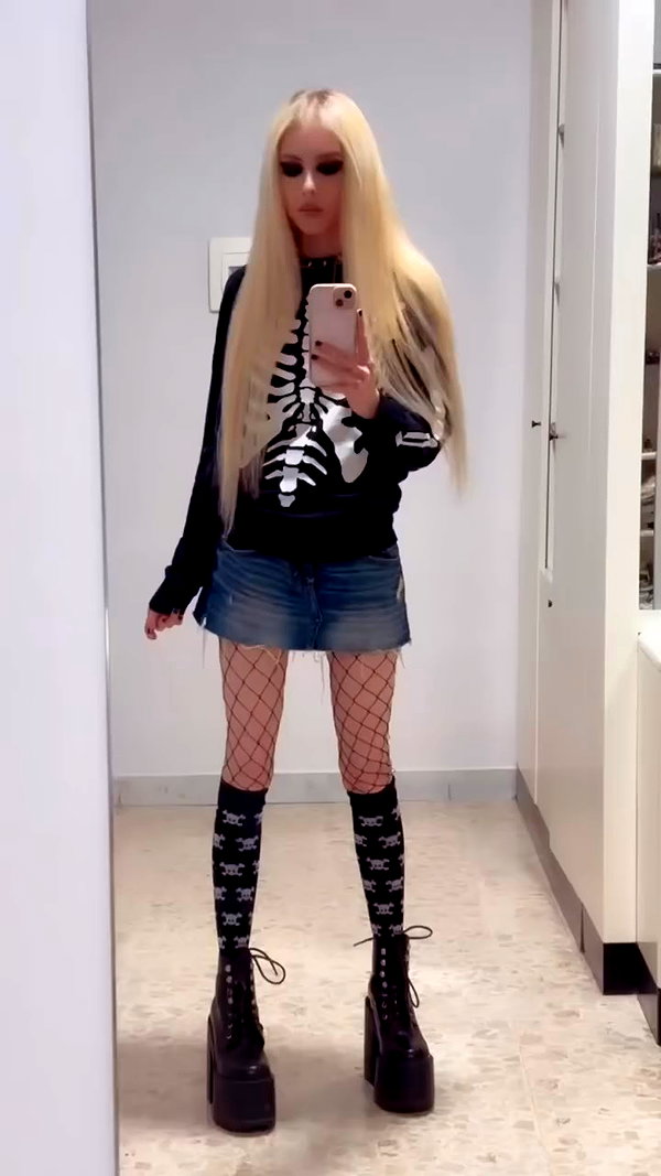 roxiechelon2 archive video preview