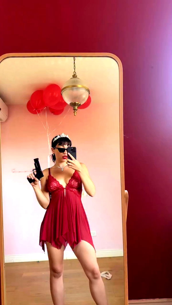 romi_henenson archive video preview