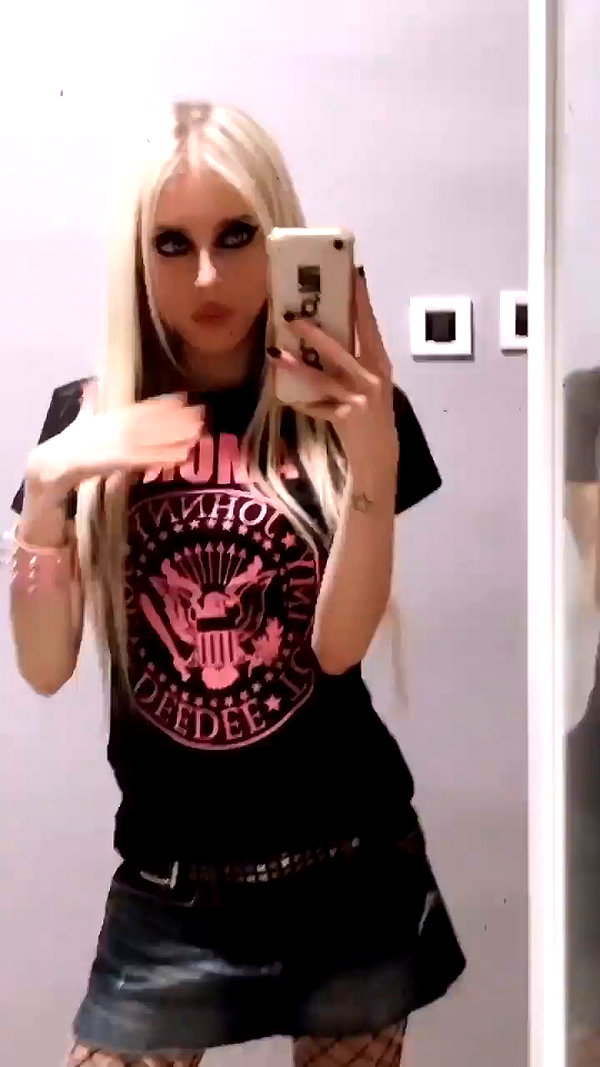 roxiechelon2 archive video preview