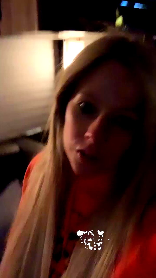 avrillavigne archive video preview
