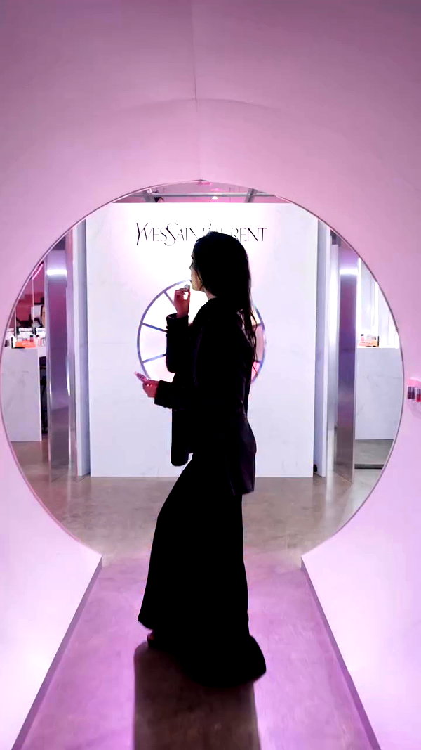 ellachristo archive video preview