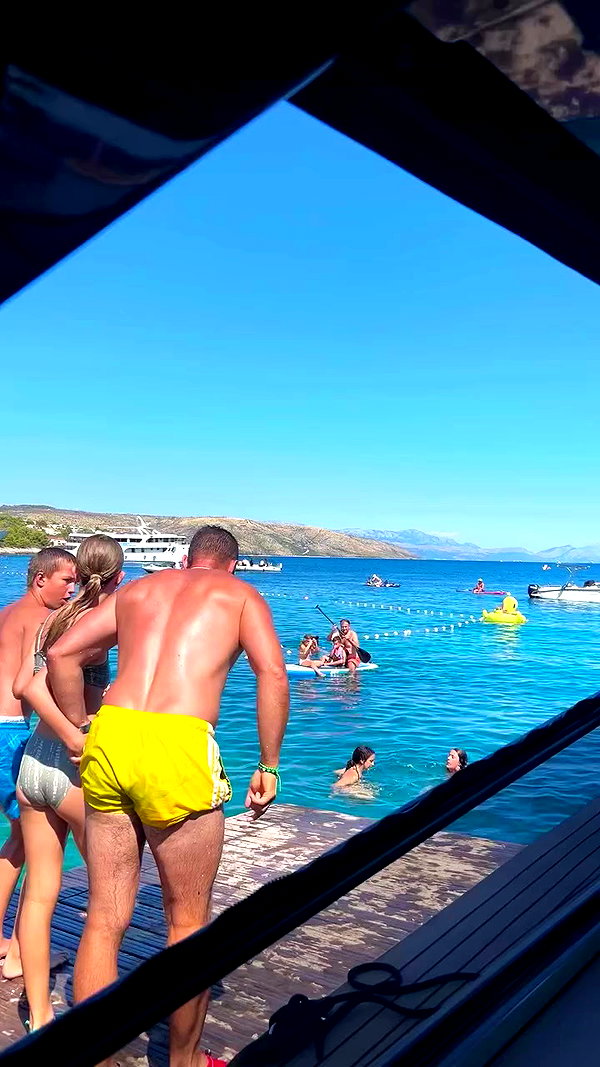 ellamwatts_ archive video preview