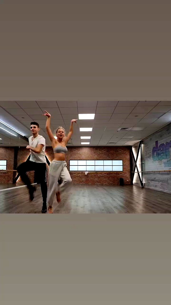 barzomer archive video preview