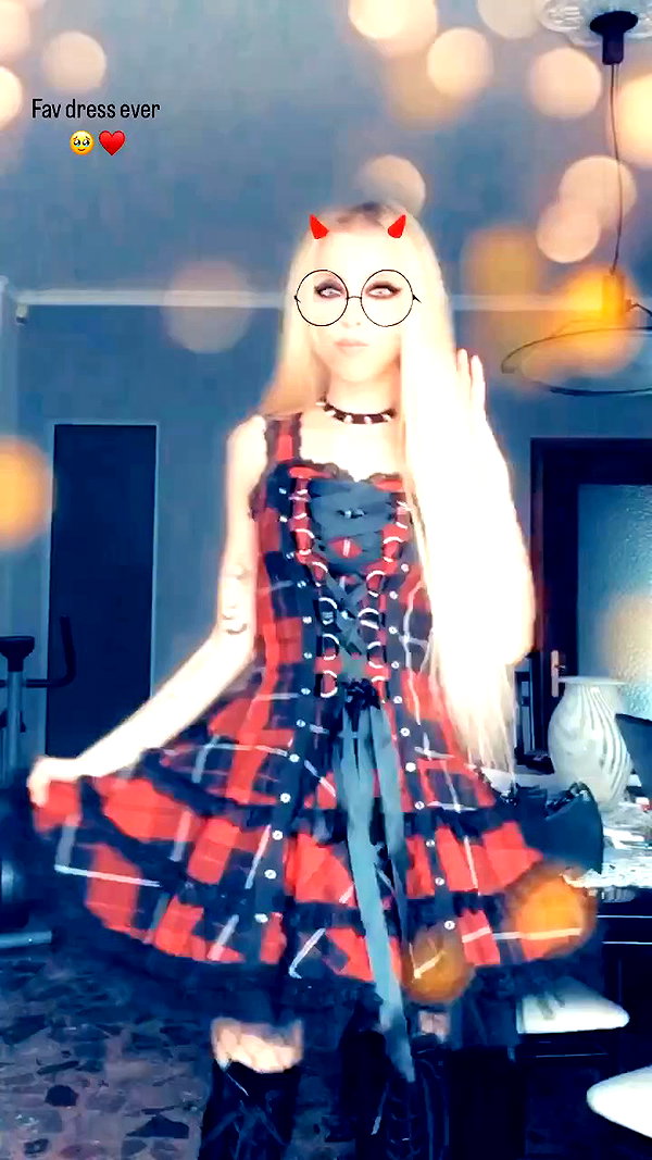 roxiechelon2 archive video preview