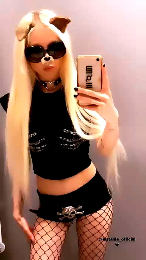 roxiechelon2 archive video preview