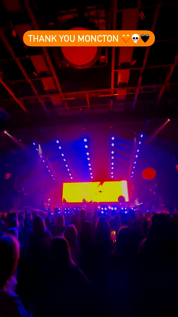 avrillavigne archive video preview