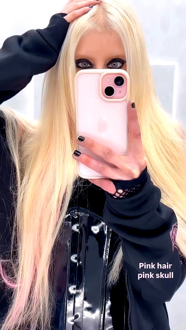 roxiechelon2 archive video preview