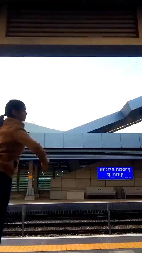 yuval_raz archive video preview