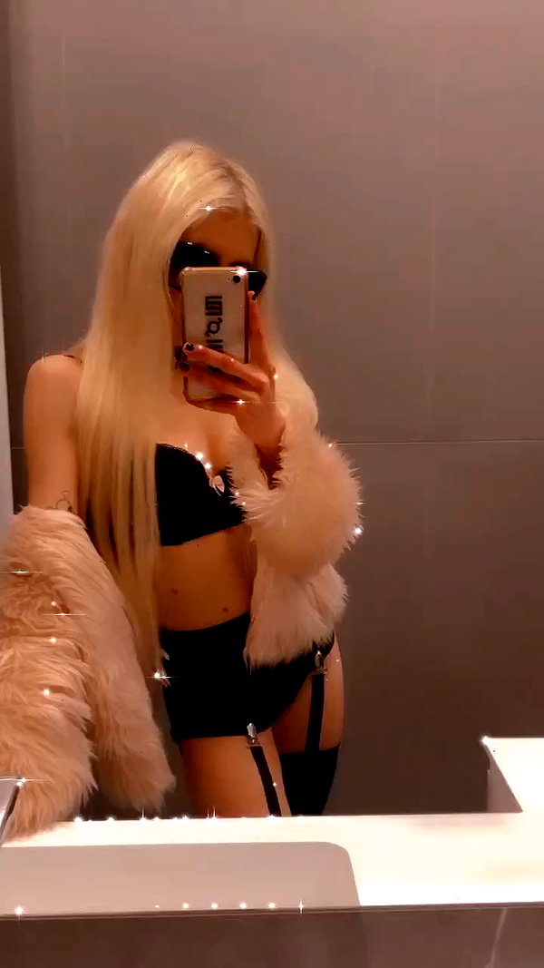 roxiechelon2 archive video preview