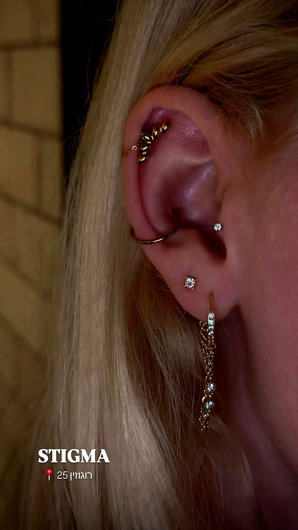 romy_ayalla_lavi archive video preview