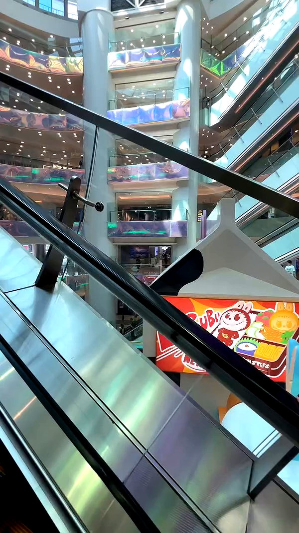 officialmiji640 archive video preview