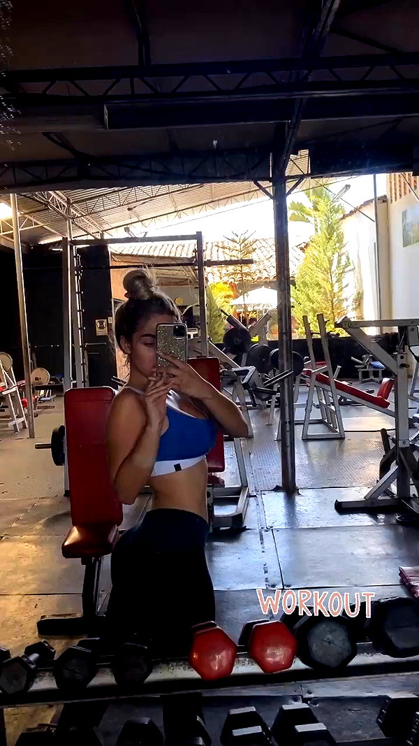 nicollefigueroaa archive video preview