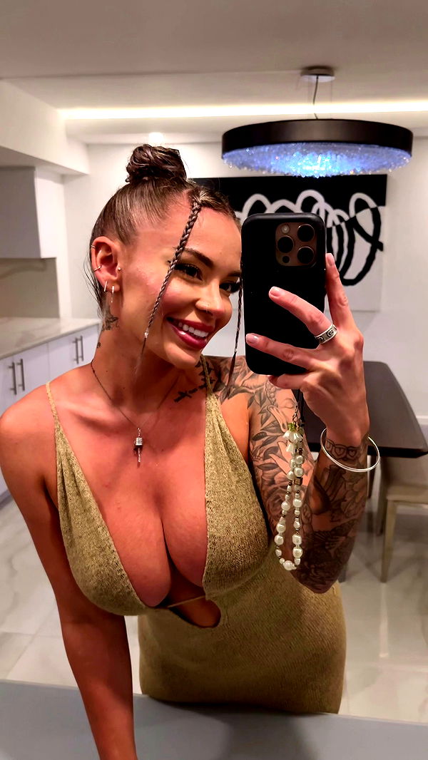 itshayleydavies archive video preview