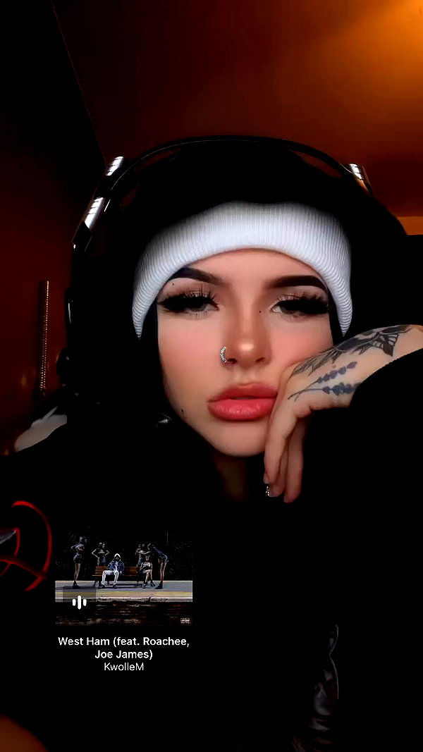 alice_hez archive video preview