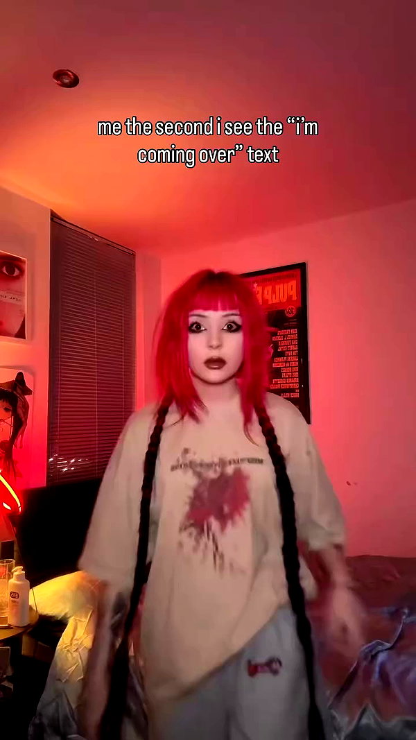 morejulss archive video preview