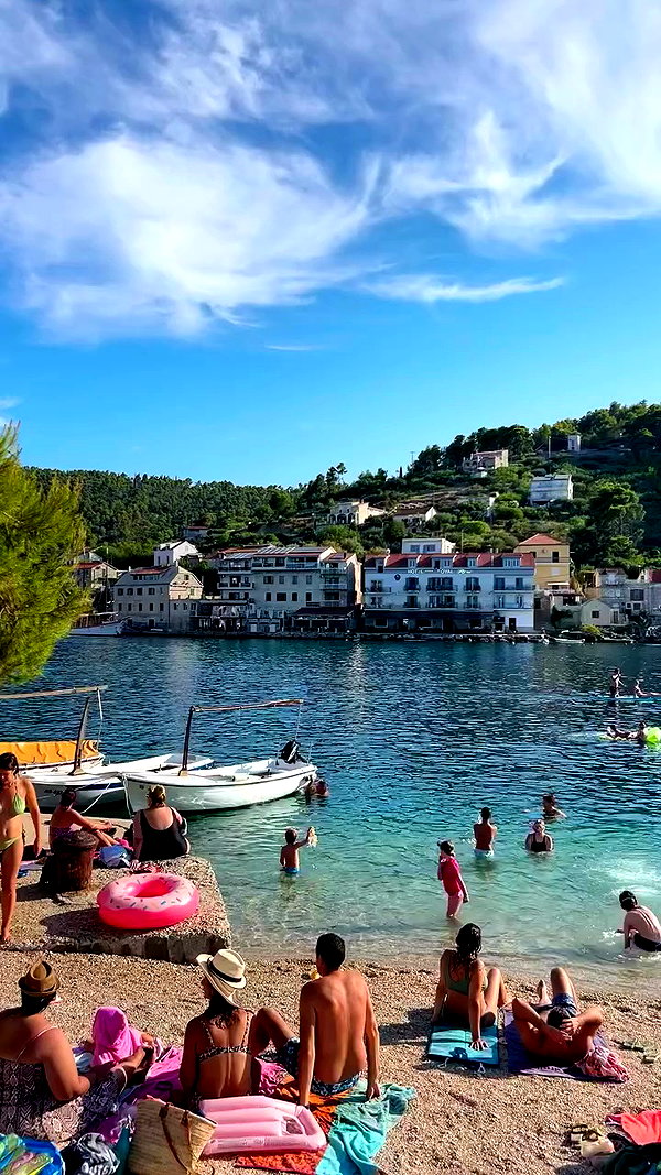 ellamwatts_ archive video preview