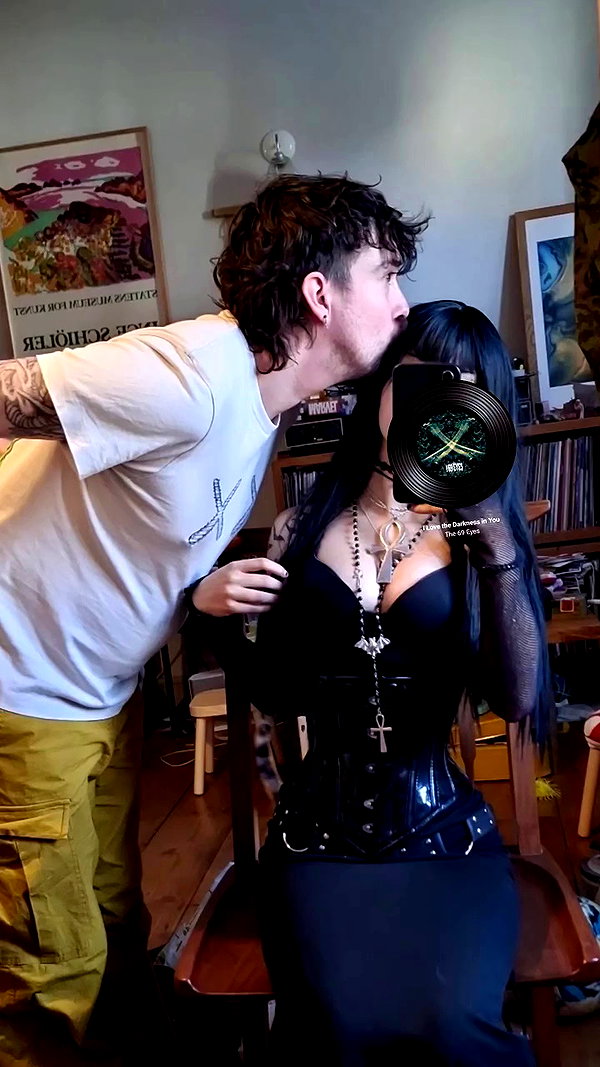 nylthria archive video preview
