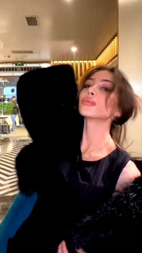 lostdollyly archive video preview
