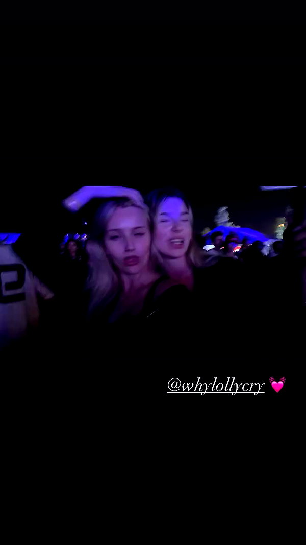 whylollycry archive video preview