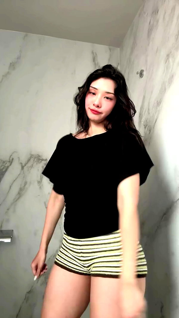 voulezjuju archive video preview
