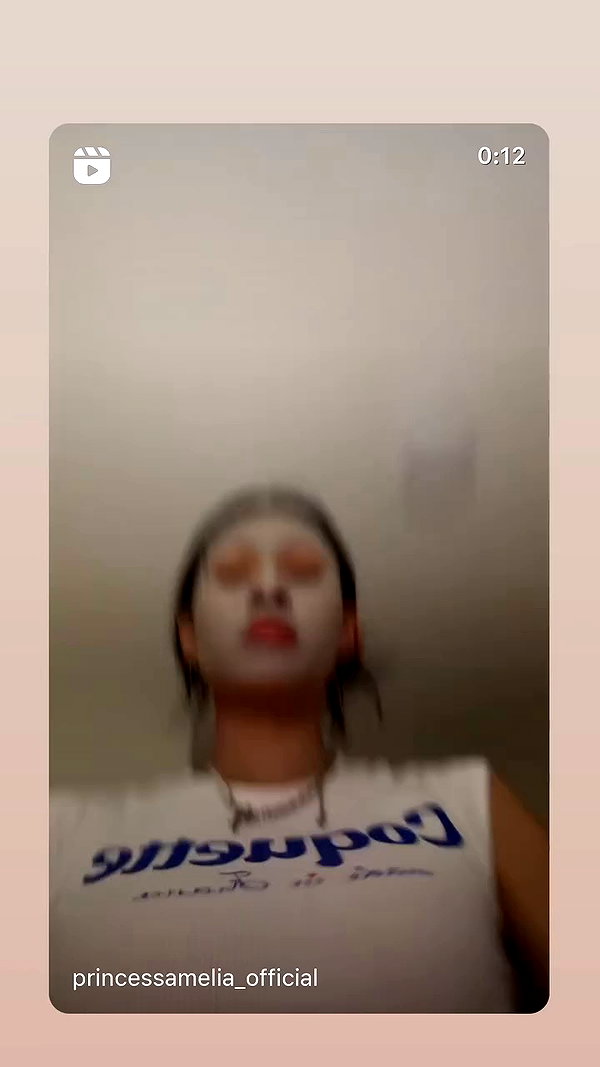 famous_wu24 archive video preview