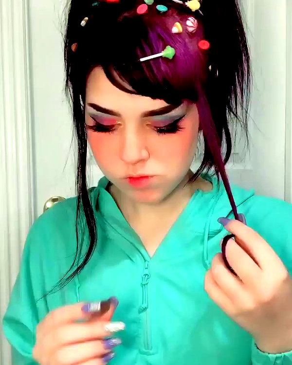 yeahimcaroline archive video preview