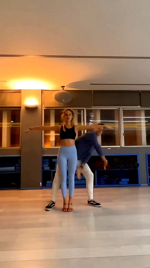 barzomer archive video preview