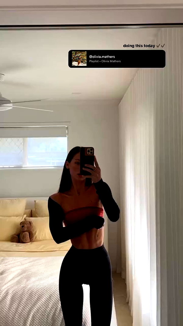 olivia.mathers archive video preview