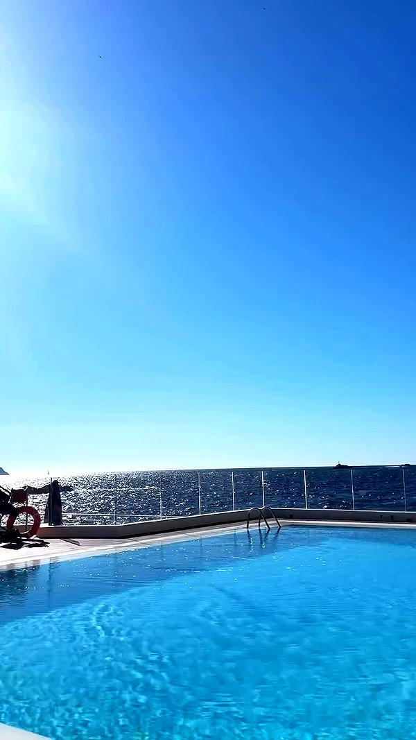 michalcohen___ archive video preview