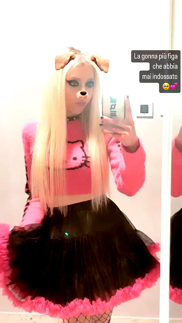 roxiechelon2 archive video preview