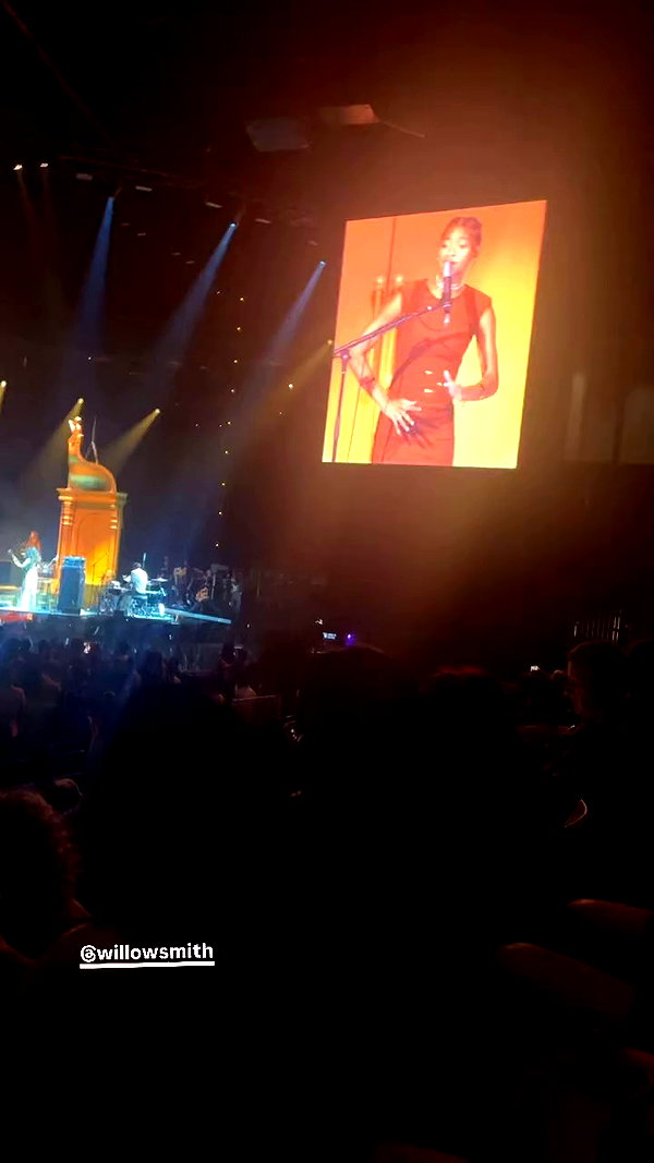 iluvmeww archive video preview
